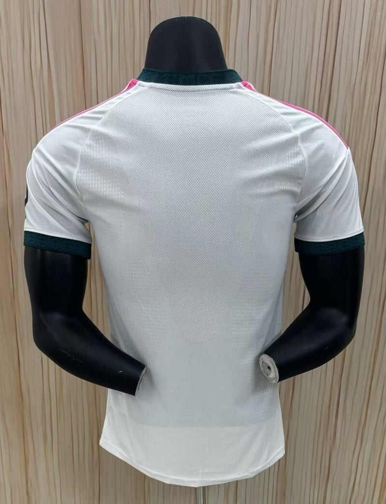 26 27 Real Madrid Real Madrid Home Style 1