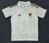 26 27 wales Style 4