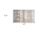 2' x 4' Sandy Tan and White Zigs and Zags Washable Floor Mat