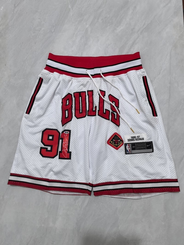 Chicago Bulls Bulls Retro White 91 # Shorts (1)_[1]