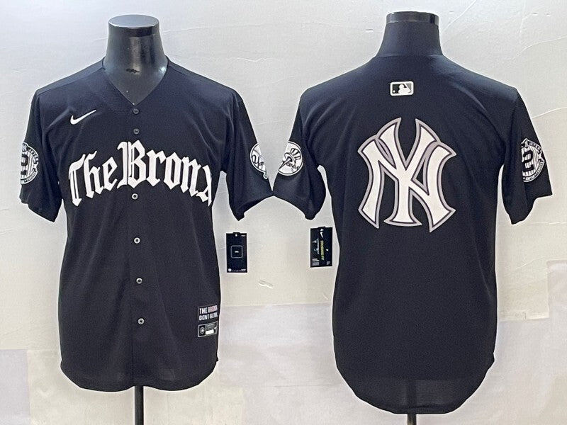 New York Yankees Yankees 5 Collaboration Style 32