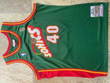 Seattle SuperSonics #40 Shawn Kemp m&n Supersonics 40 # Kemp 95-96 Retro Green Embroidered Jersey Style 2