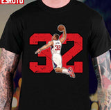 Blake Griffin With 32 Numbers Unisex T-shirt