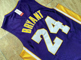 los angeles lakers #24 kobe bryant mitchell & ness Kobe Hall of Fame au Double-Sided Snakeskin Two-Tone Home Yellow 8 # Away Purple 24 # Embroidered Jersey Style 5