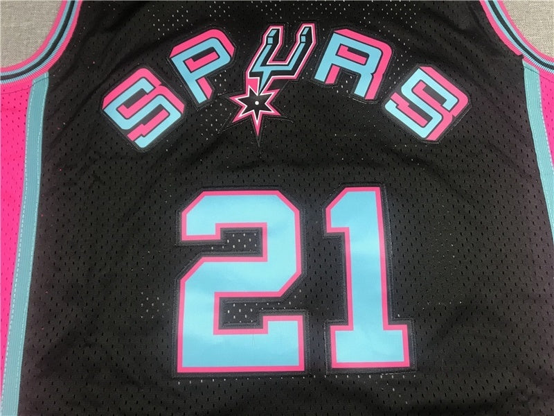 san antonio spurs #21 tim duncan Spurs 21 Black Retro Logo Style 1